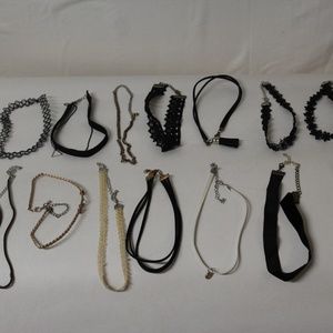 SET OF 14 CHOKERS